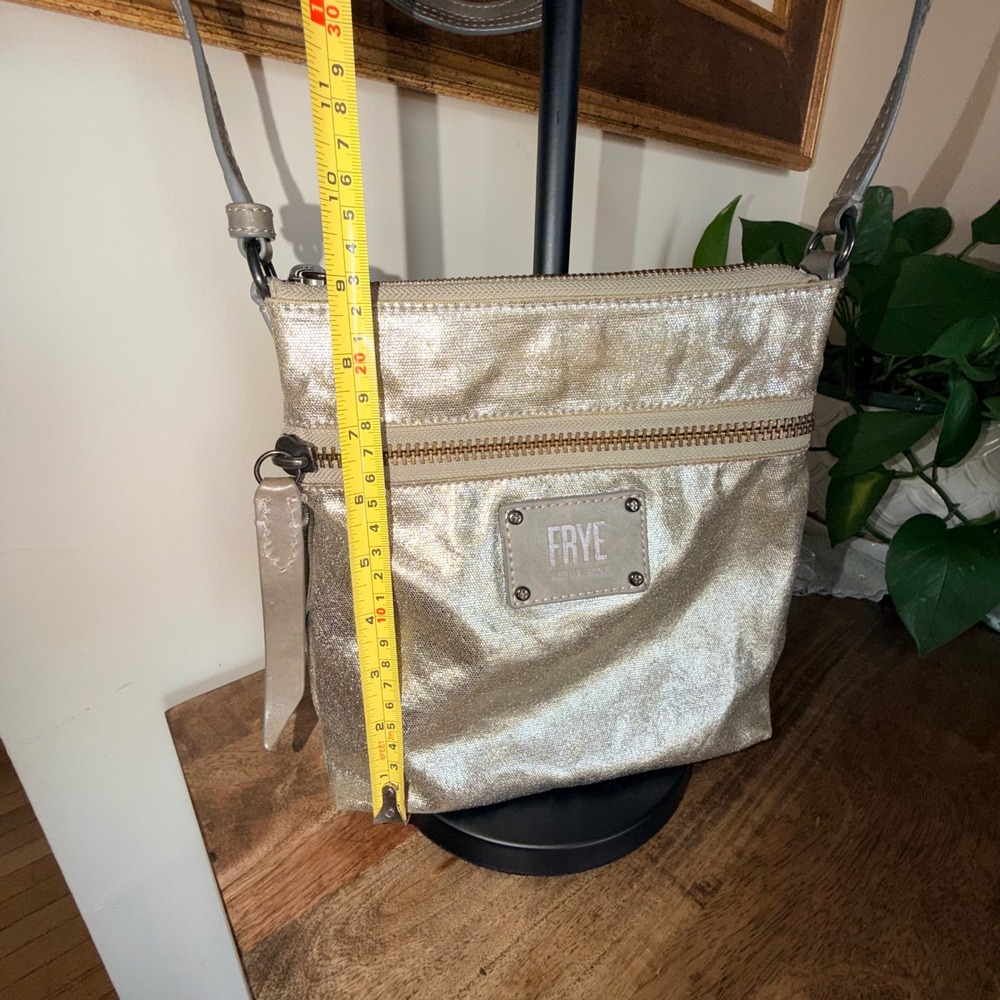 Frye Crossbody Bag Women Small Gold Metallic Canvas Leather Trim Industrial Glam - Picture 3 of 10